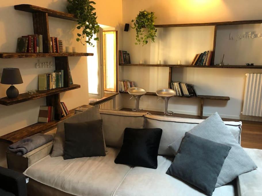 La Petite Maison - Two-Room Apartment Bérgamo Exterior foto